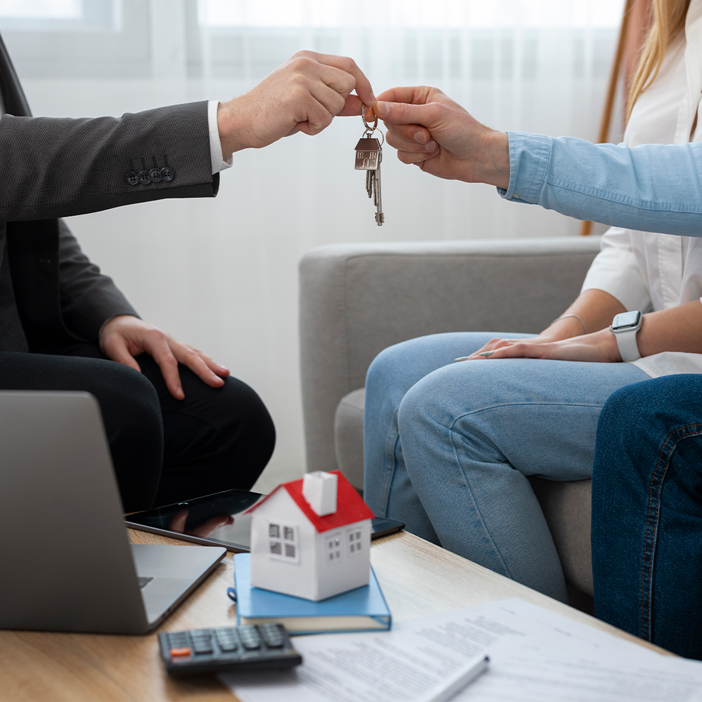 Construye tu carrera en el mercado inmobiliario: Curso de corredor de propiedades