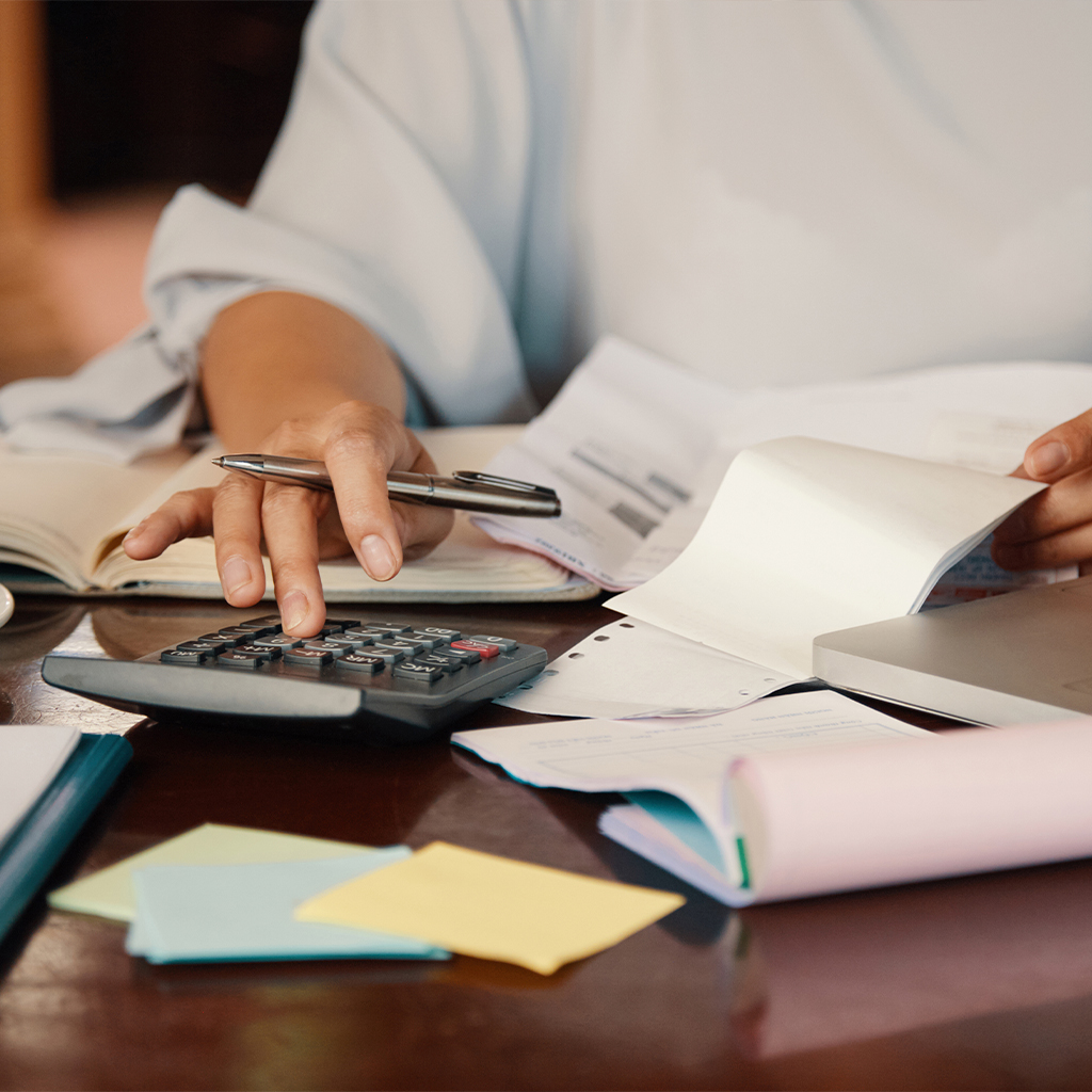 Da el siguiente paso en tu carrera: Aprende contabilidad y recursos humanos en este curso