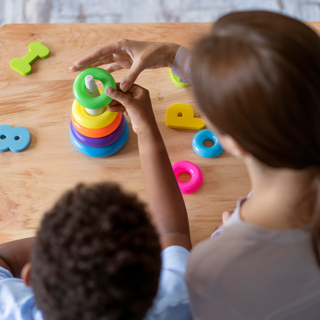 ¿Por Qué Formarse en TEA es una Oportunidad Profesional?